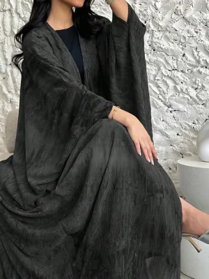 عباءة كاردجان طويلة مطبوعة للنساء أسود